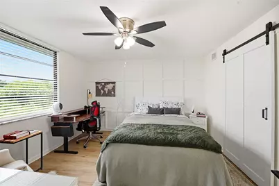 3640 Whitehall Dr #406, West Palm Beach, FL 33401 - Photo 6