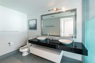92 SW 3rd St, Miami, FL 33130 - Photo 4