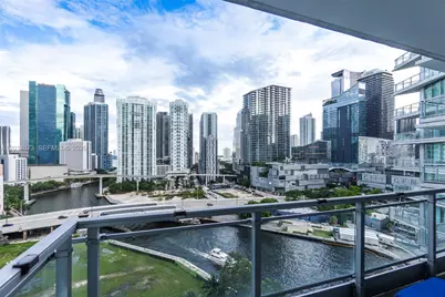 92 SW 3rd St #1812, Miami, FL 33130 - Photo 1