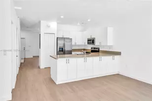 11854 SW 246th Ln, Homestead, FL 33032 - Photo 2