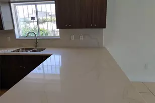 1270 NW 39th St, Miami, FL 33142 - Photo 6