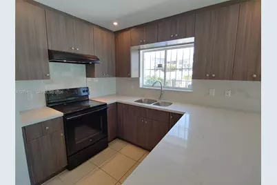 1270 NW 39th St #1270, Miami, FL 33142 - Photo 4