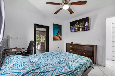 2222 NW 105th St, Miami, FL 33147 - Photo 18