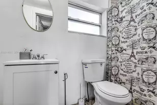 2222 NW 105th St, Miami, FL 33147 - Photo 28