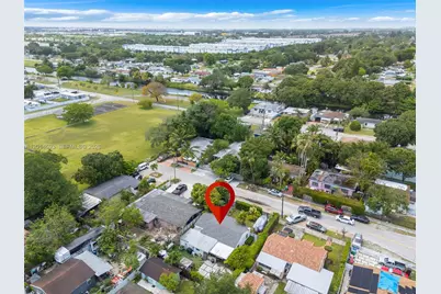 2222 NW 105th St, Miami, FL 33147 - Photo 46