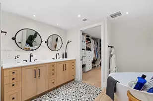 141 Crandon Blvd, Key Biscayne, FL 33149 - Photo 16