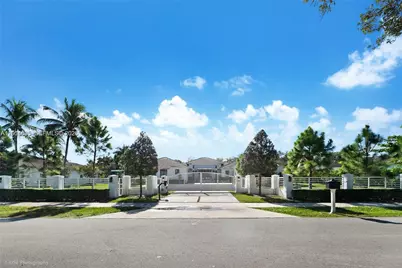 7830 SW 117th St, Pinecrest, FL 33156 - Photo 28
