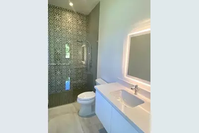7830 SW 117th St, Pinecrest, FL 33156 - Photo 14