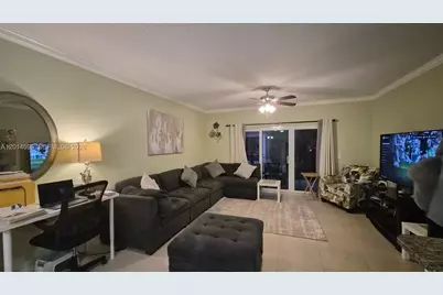 2486 Centergate Dr #203, Miramar, FL 33025 - Photo 8