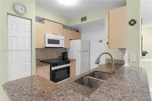 2486 Centergate Dr, Miramar, FL 33025 - Photo 12