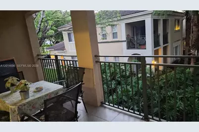 2486 Centergate Dr #203, Miramar, FL 33025 - Photo 12