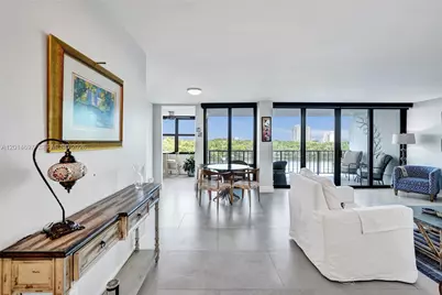 936 Intracoastal Dr #4F, Fort Lauderdale, FL 33304 - Photo 14