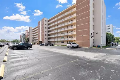 609 NE 14th Ave #405, Hallandale Beach, FL 33009 - Photo 2