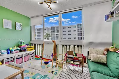 609 NE 14th Ave #405, Hallandale Beach, FL 33009 - Photo 12