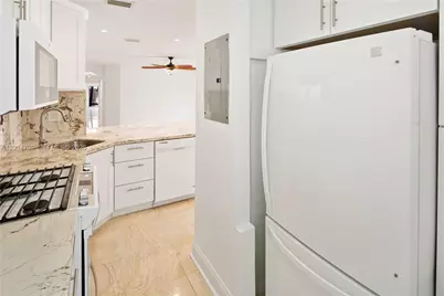 3235 Day Ave #1, Coconut Grove, FL 33133 - Photo 10