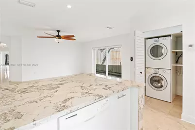 3235 Day Ave #1, Coconut Grove, FL 33133 - Photo 8