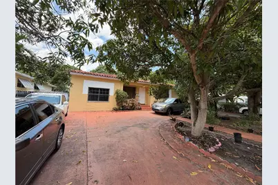 385 NE 129th St, North Miami, FL 33161 - Photo 2