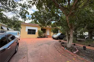 385 NE 129th St, North Miami, FL 33161 - Photo 2