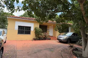 385 NE 129th St, North Miami, FL 33161 - Photo 1