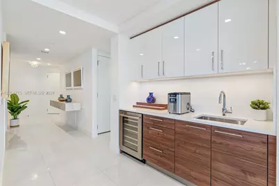 100 E Las Olas Blvd #4203, Fort Lauderdale, FL 33301 - Photo 8