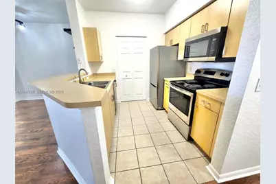 2209 Belmont Ln #2209, North Lauderdale, FL 33068 - Photo 4