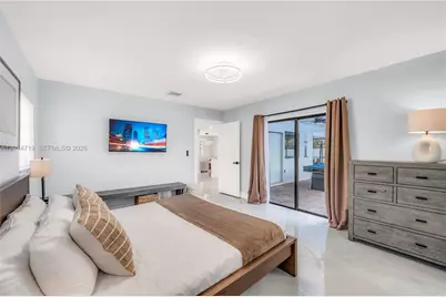 1111 NW 70th Ter, Plantation, FL 33313 - Photo 26