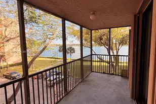 20860 San Simeon Way, Miami, FL 33179 - Photo 6