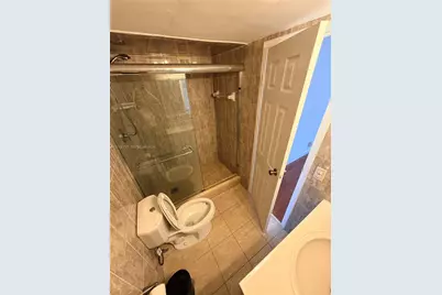 2000 Atlantic Shores Blvd #118, Hallandale Beach, FL 33009 - Photo 12
