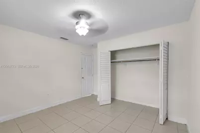 2385 NW 32nd St, Miami, FL 33142 - Photo 12
