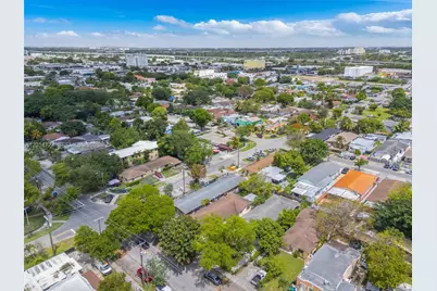 2385 NW 32nd St, Miami, FL 33142 - Photo 38