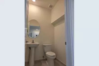 10840 W 33rd Ln, Hialeah, FL 33018 - Photo 12