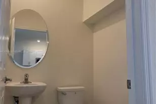 10840 W 33rd Ln, Hialeah, FL 33018 - Photo 12