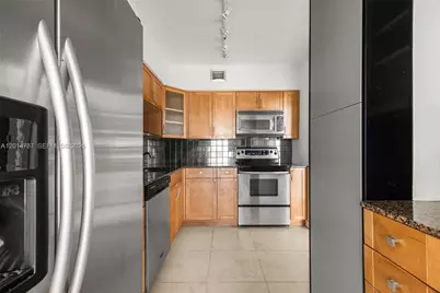 900 Bay Dr #1005 + Dock DS14, Miami Beach, FL 33141 - Photo 14