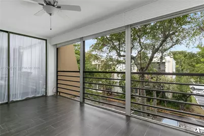 20291 NE 30th Ave #PH-10, Aventura, FL 33180 - Photo 30