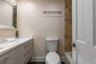 20291 NE 30th Ave, Aventura, FL 33180 - Photo 6