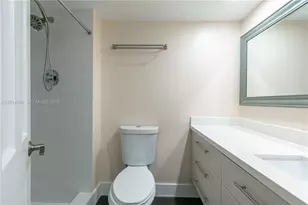 20291 NE 30th Ave, Aventura, FL 33180 - Photo 12