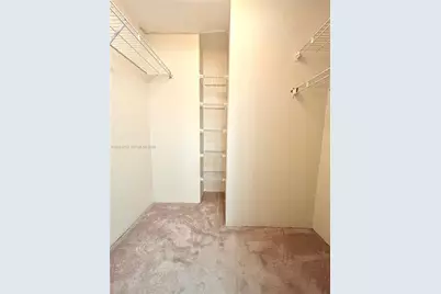 20301 W Country Club Dr #1025, Aventura, FL 33180 - Photo 8