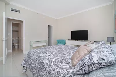 3001 S Ocean Dr #1623, Hollywood, FL 33019 - Photo 18