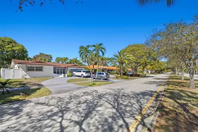3460 N 46th Ave, Hollywood, FL 33021 - Photo 44