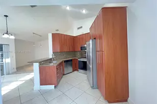 465 Somerset Way, Weston, FL 33326 - Photo 6