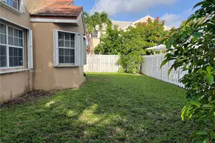 465 Somerset Way, Weston, FL 33326 - Photo 32