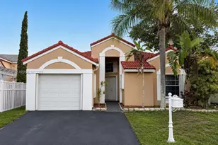 465 Somerset Way, Weston, FL 33326 - Photo 1