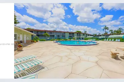 3000 Springdale Blvd #V109, Palm Springs, FL 33461 - Photo 4