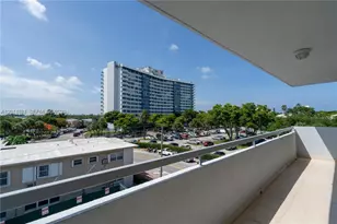 7300 Wayne Ave, Miami Beach, FL 33141 - Photo 24