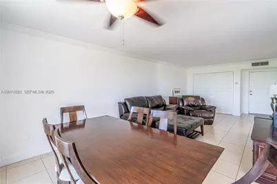 7300 Wayne Ave #401, Miami Beach, FL 33141 - Photo 6