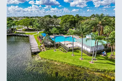 2383 SW 181st Ter, Miramar, FL 33029 - Photo 24