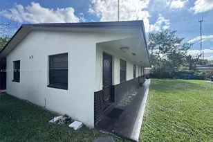 6134 SW 40th Ct, Miramar, FL 33023 - Photo 2