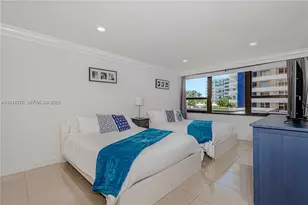 5225 Collins Ave, Miami Beach, FL 33140 - Photo 12