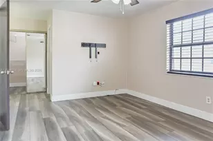 10425 SW 154th Ct, Miami, FL 33196 - Photo 14