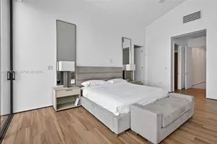 1830 NE 193rd St, Miami, FL 33179 - Photo 18
